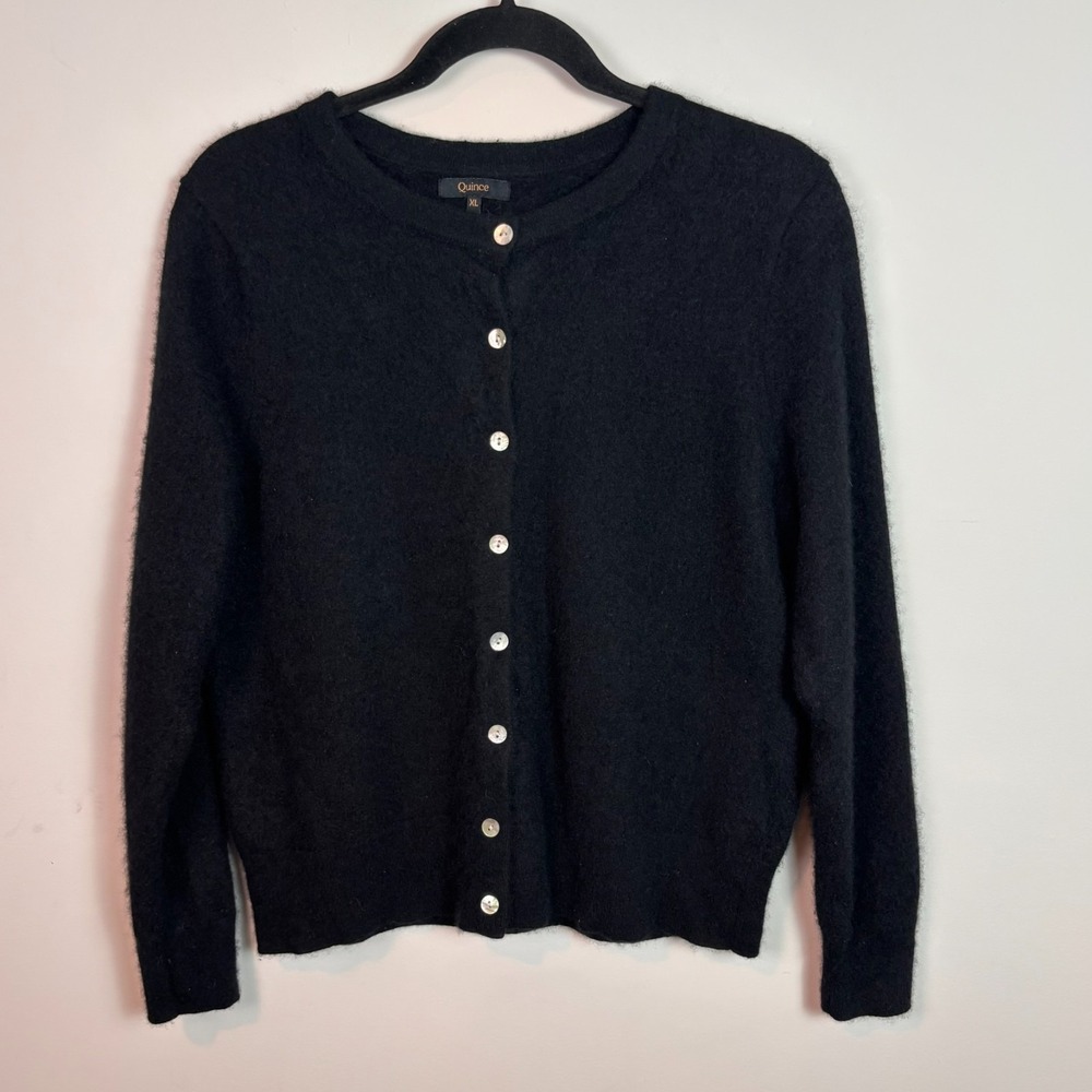 Quince Women's 100% Cashmere Black Button Front Cardigan Size XL Classic soft